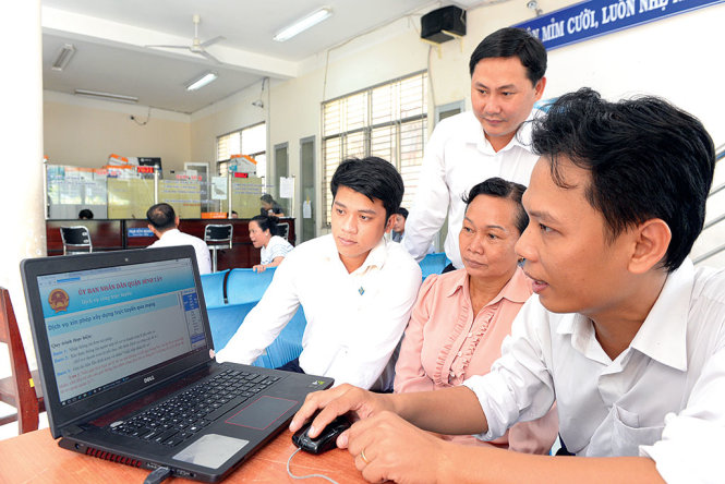 Phân cấp thủ tục hành chính, tăng tính chủ động cho địa phương
